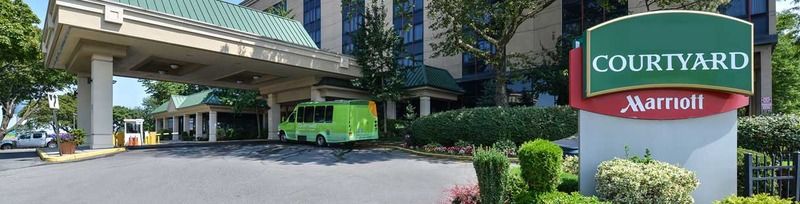 מלון Courtyard By Marriott New York Laguardia Airport מראה חיצוני תמונה