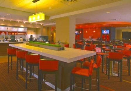 מלון Courtyard By Marriott New York Laguardia Airport מראה חיצוני תמונה